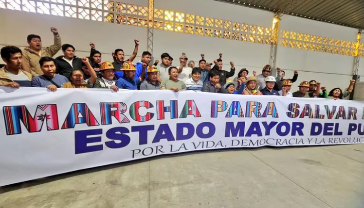 Tensión en Bolivia: Evo Morales inicia bloqueos y marcha a La Paz pese a las advertencias de Luis Arce