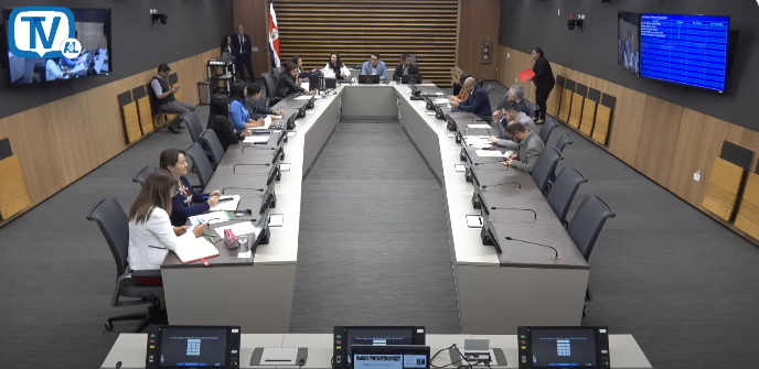 Diputados convocan a más de 10 jerarcas tras retiro de oferta de empresa que iba a construir Hospital de Cartago