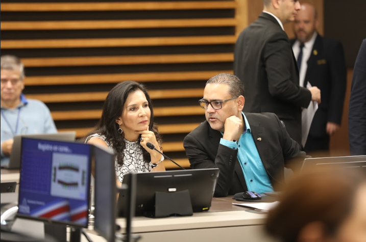 Diputados esperarán a finalizar audiencias sobre el FEES para analizar un eventual aumento