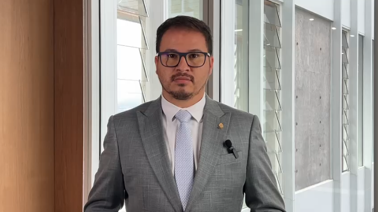 Nueva República instó a diputado oficialista a presentar pruebas sobre supuesta solicitud de vehículos del Congreso para asistir a fiestas