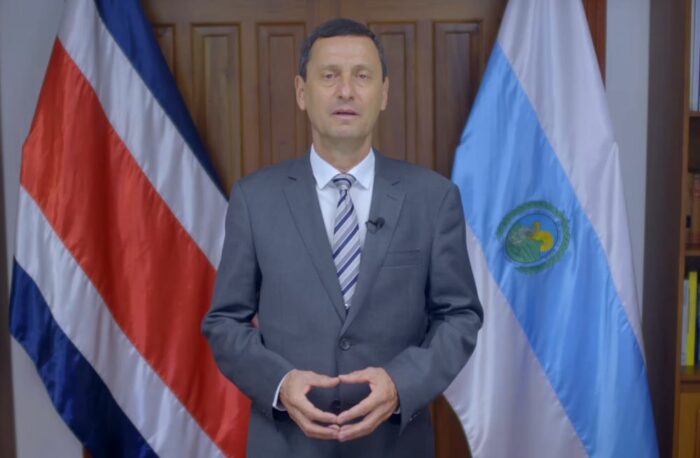 Rector de UCR anuncia reforzamiento de medidas de seguridad ante amenaza de bomba que hubo esta semana