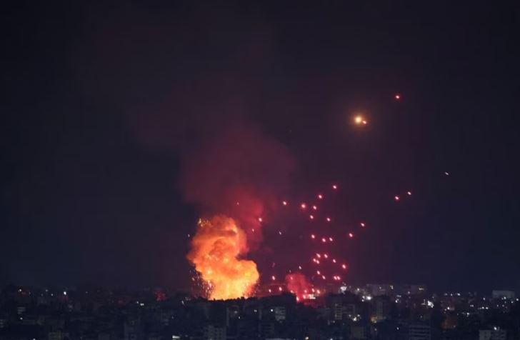 Israel consolida su ofensiva terrestre en El Líbano, mientras Hamas y Hezbollah atacan con misiles