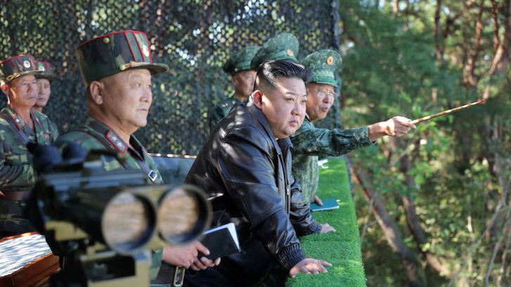 Corea del Sur denunció que el régimen de Kim Jong-un detonó parte de las carreteras intercoreanas en desuso