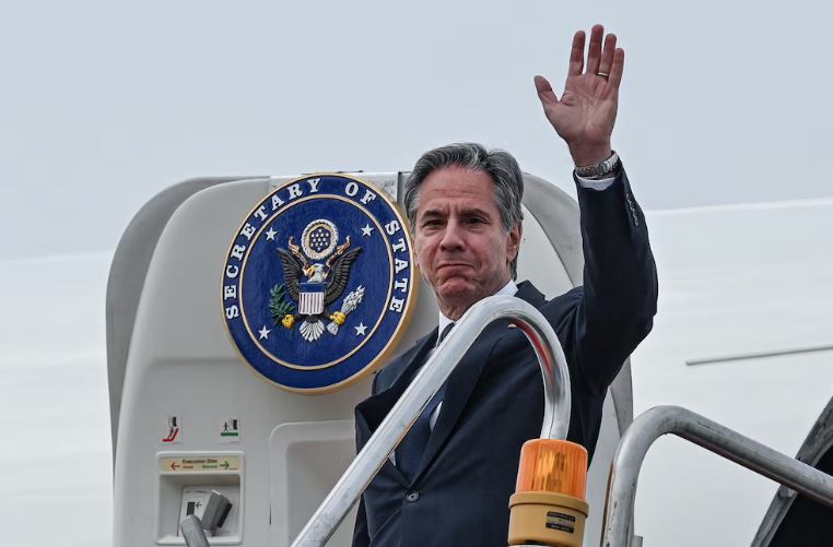 Blinken regresa a Medio Oriente para impulsar un cese del fuego que permita la libertad de los rehenes de Hamas en Gaza