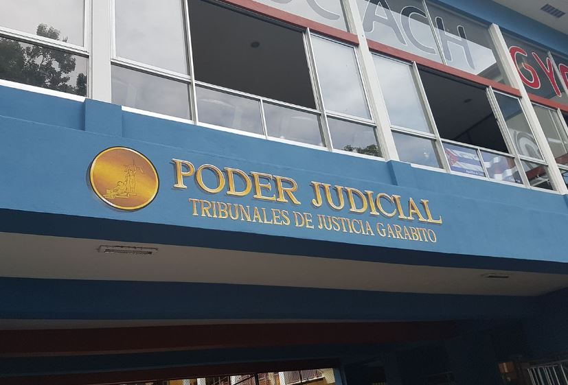 Alcalde de Garabito enfrenta audiencia de medidas cautelares por caso de aparente relación sexual con menor de edad
