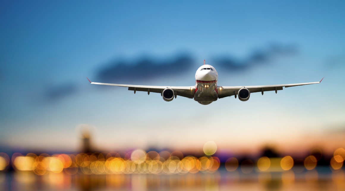 Consulado recomienda a ticos reprogramar viajes a ciudades de Florida que están en trayectoria de huracán Milton