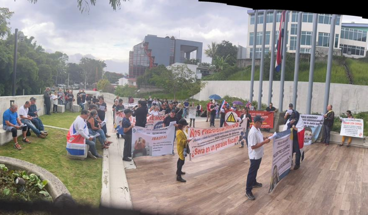 Ahorrantes de Coopeservidores se manifiestan este jueves ante incertidumbre por depósitos