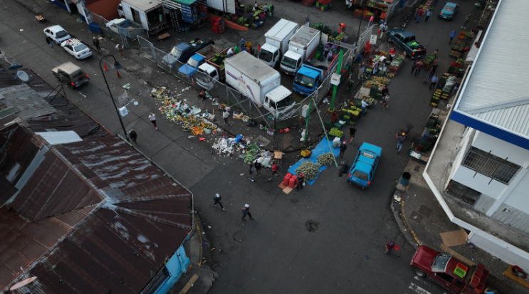 Municipalidad de San José realizará operativos para fiscalizar carga y descarga de productos cerca de mercados