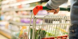Precio de bienes y servicios disminuyó en setiembre: Cebolla, tomate y zanahoria están más baratos