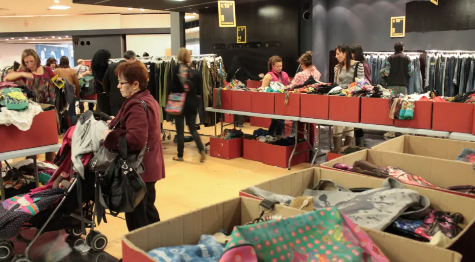 Comerciantes celebran intensificación de controles aduaneros contra comercios tipo outlet