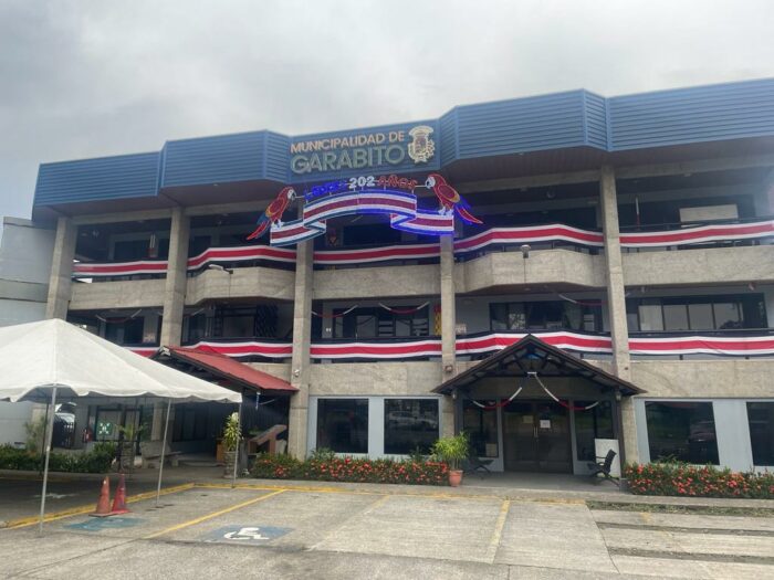 Fiscalía investiga a alcalde de Garabito por el aparente delito de relaciones sexuales con menor de edad