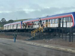 Ciudadanos urgen a diputados que incluyan recursos en Presupuesto para que tren llegue al centro de Paraíso