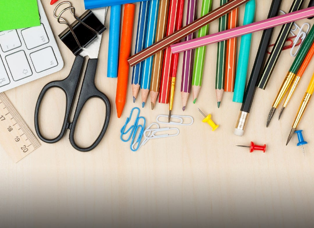 Diputados aprueban en primer debate devolución del IVA por la compra de útiles escolares a hogares en condición de pobreza