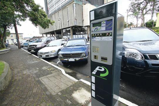 ¿Cómo va el proceso para que se reanude el servicio de parquímetros en el cantón central de San José?