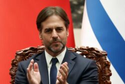 Luis Lacalle Pou reconoció la victoria de Yamandú Orsi y se puso a disposición para comenzar la transición en Uruguay