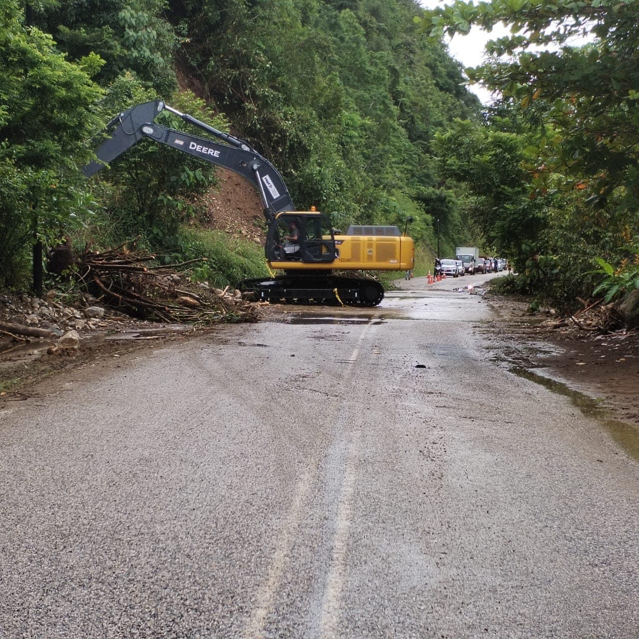 ¿Cuáles son las rutas con cierre total o paso regulado tras las lluvias?