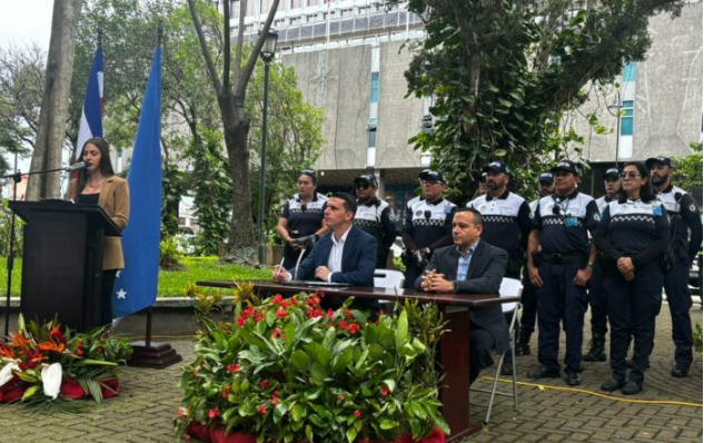 Fiscalía confirma investigación en contra del alcalde de San José asociada a situación de parquímetros