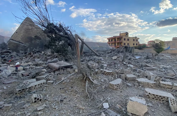 Israel bombardeó el este del Líbano tras el lanzamiento de más de 100 cohetes por parte de Hezbollah