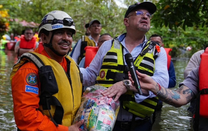 Diputados niegan haber solicitado que no se entregue comida a damnificados tras vídeo del Presidente Chaves