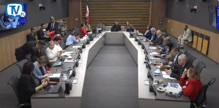 Jerarcas de Seguridad y exdirector de Guardacostas asistieron a ‘careo’ en comisión legislativa