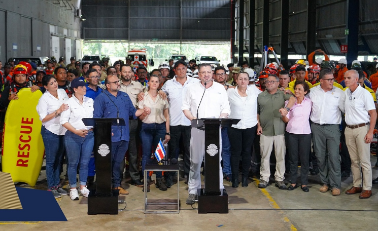 Gobierno urge aprobación de crédito para contar con recursos inmediatos que permitan atender afectados por emergencias