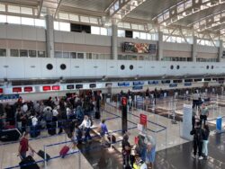 Niebla afectó a más de 90 vuelos esta semana en el Aeropuerto Juan Santamaría