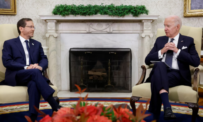 El presidente israelí Isaac Herzog se reunirá con Joe Biden el próximo martes en Washington