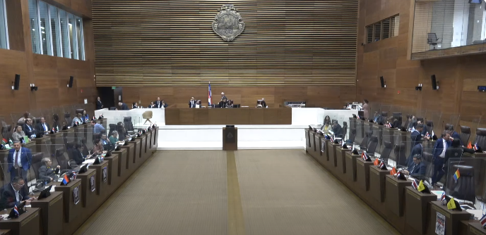 Diputados han votado solo el 2% de las mociones del plan de jornadas 4/3 tras un mes de discusión en Plenario