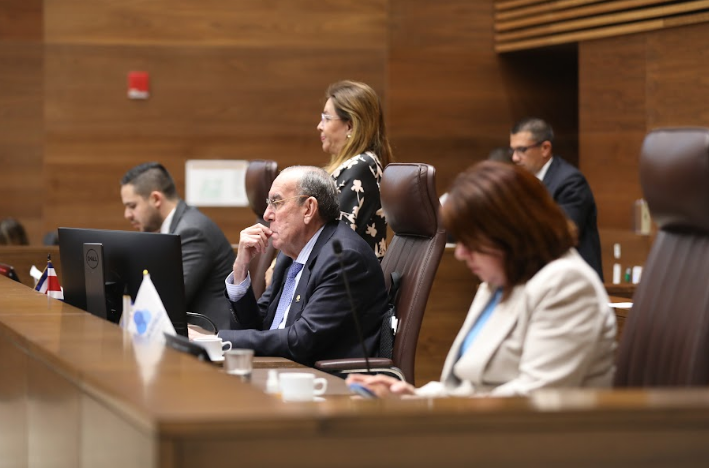 Diputados aprueban en primer debate Presupuesto Nacional del 2025