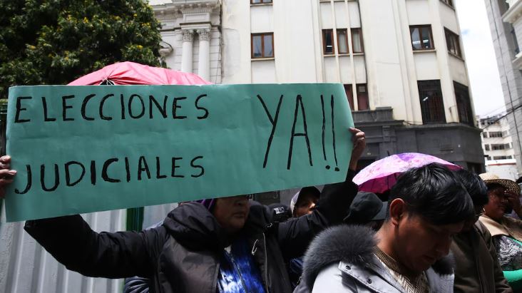 Bolivia va a las urnas este domingo: ¿Qué está en juego en las elecciones judiciales de este año?