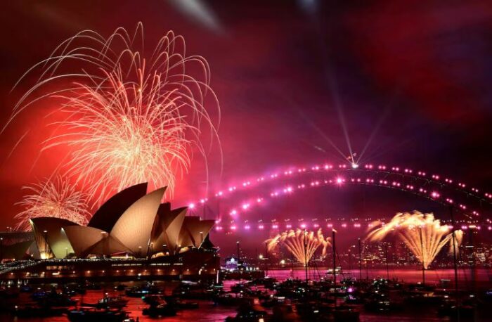 Nueva Zelanda y Australia ya recibieron el 2025 con un gran espectáculo de fuegos artificiales