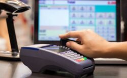 Época navideña y electoral impulsan mejoría en confianza de consumidores sobre la economía