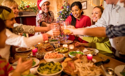 La fe que ilumina la Navidad (Capítulo 4): La familia empieza a reunirse para celebrar las tradiciones navideñas