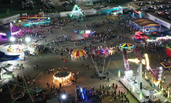 Fiestas de Pedregal iniciarán el 25 de diciembre con corridas de toros, juegos mecánicos y entretenimiento familiar