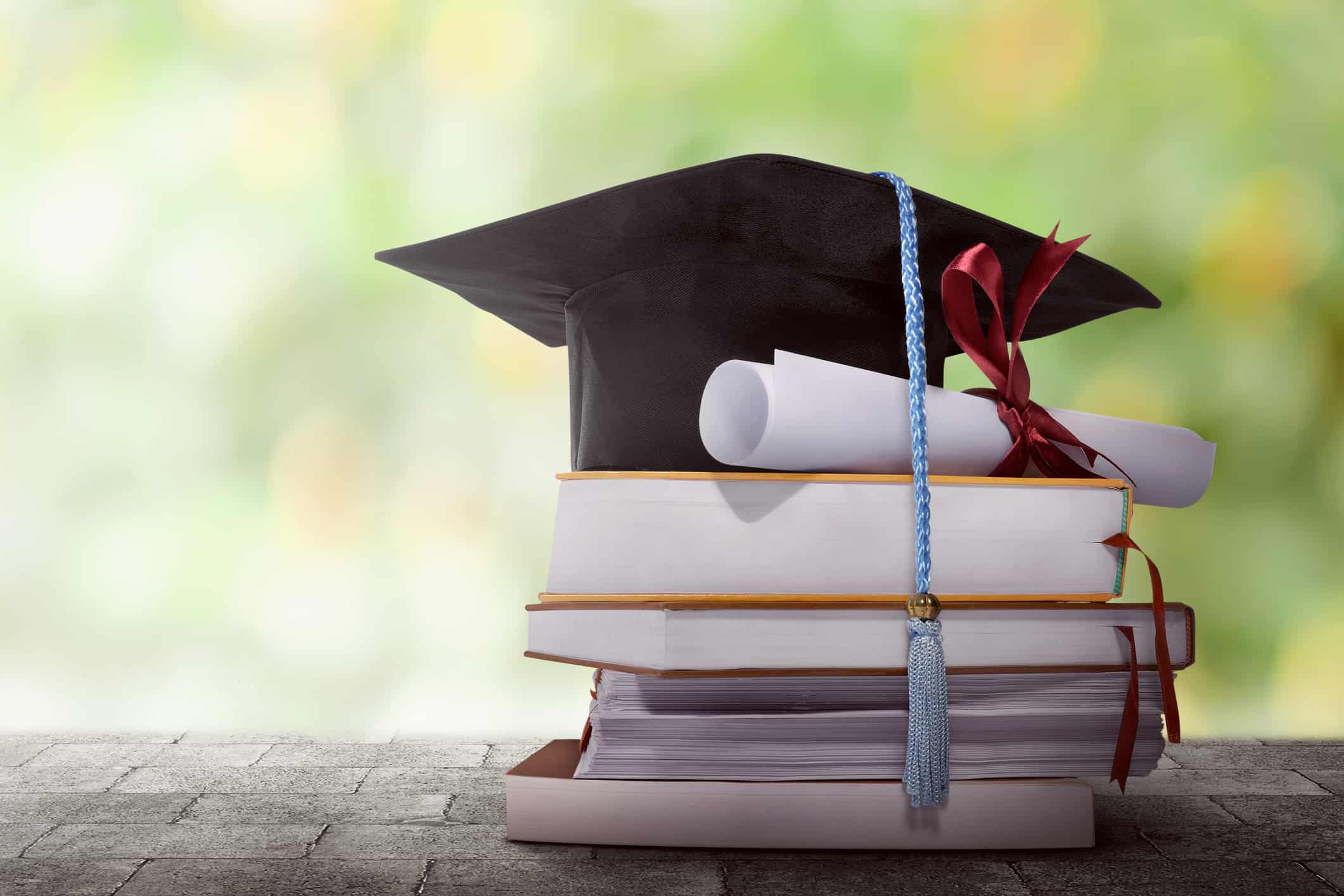 MEP tendrá graduaciones de secundaria esta semana tras concluir curso lectivo