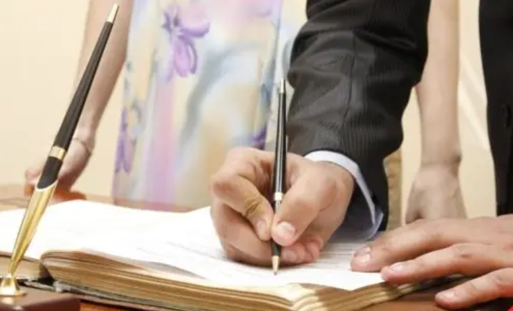 737 parejas se casaron gratis en el TSE este 2024