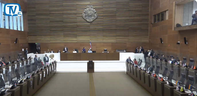 Oposición critica propuesta de debate público planteada por el Presidente Rodrigo Chaves