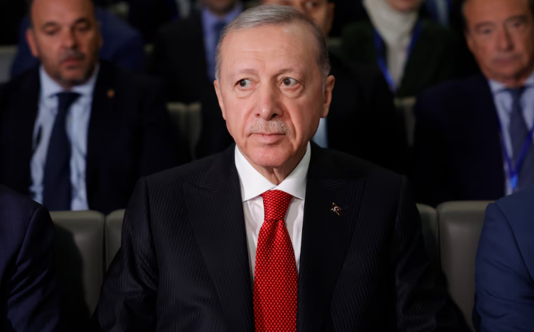Erdogan dijo que Turquía no permitirá que se divida Siria