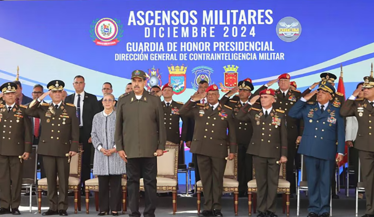 Nicolás Maduro incorporó milicianos a su seguridad personal porque ya no confía en que la Guardia de Honor Presidencial lo proteja