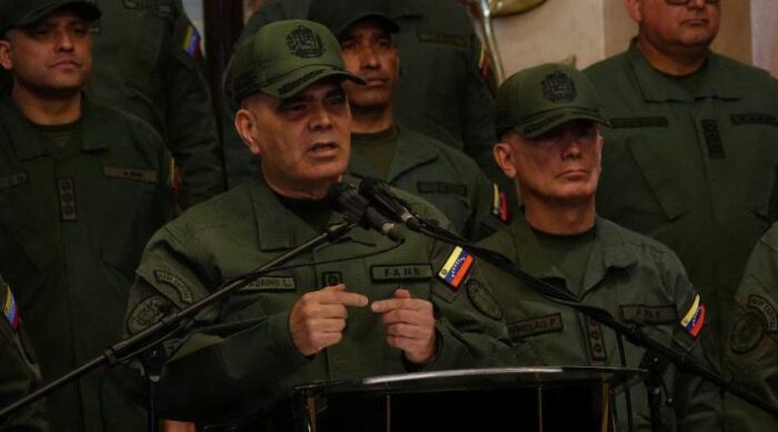 La Fuerza Armada de Venezuela reafirma su lealtad a Nicolás Maduro en un acto militar