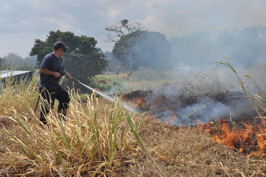 Bomberos urgen no iniciar ‘quemas controladas’ para evitar incendios ante condiciones ventosas