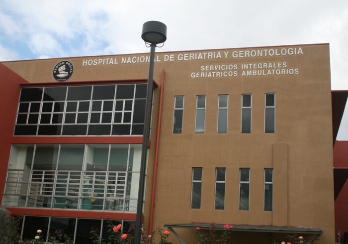 Sala IV ordena que se continúe proceso de construcción de nuevo Hospital Geriátrico