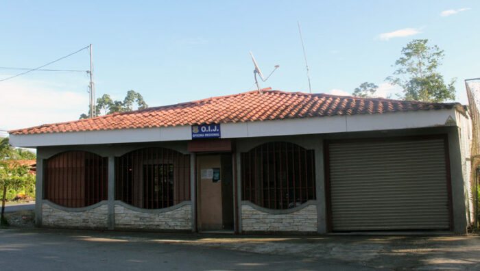 Detienen a menor de 17 años como sospechoso de disparar contra instalaciones del OIJ de Batán