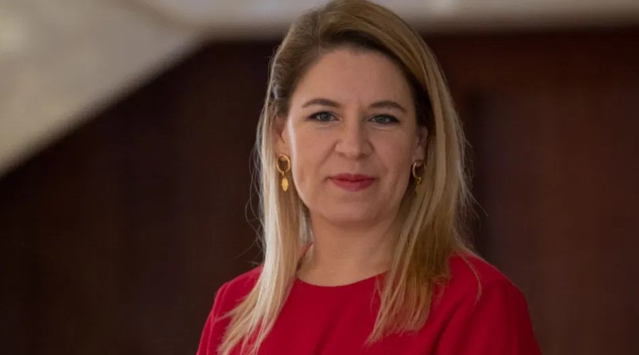 Claudia Dobles confirma que será precandidata con el PAC
