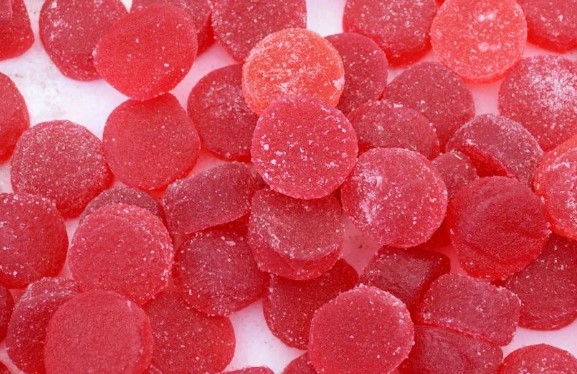 Exportadores prevén afectación en industria alimentaria, farmacéutica y cosmética por prohibición de colorante rojo en EEUU