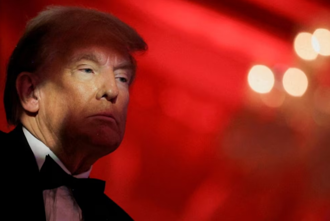 Donald Trump anunció que emitirá un decreto el lunes para posponer la prohibición de TikTok en Estados Unidos