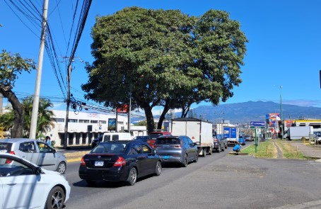 Este miércoles inician obras para construir carril adicional en Uruca hacia sector de ‘La Pozuelo’: Aplicarán pasos regulados por tres meses