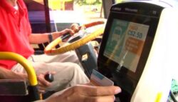 Aprueban en primer debate proyecto que obliga a empresas de transporte público a garantizar pago electrónico