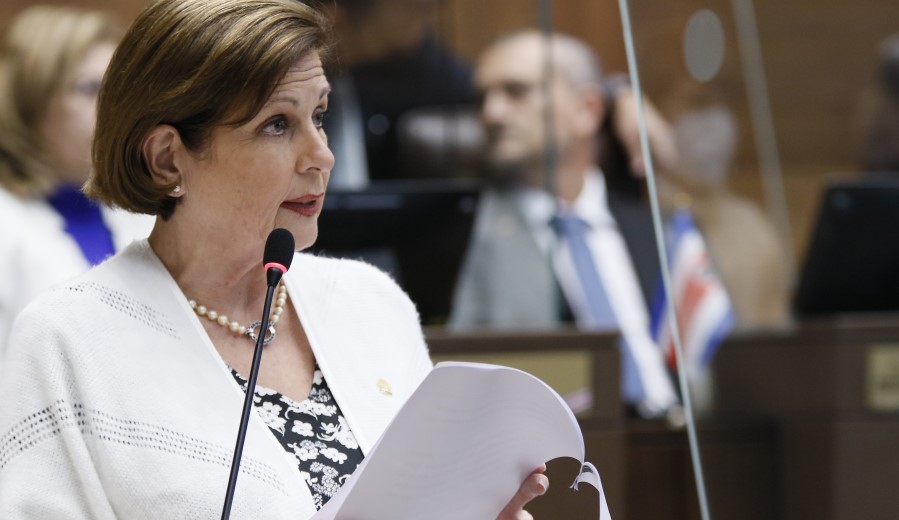 Pilar Cisneros espera un cambio de figura en la Presidencia de la Asamblea Legislativa este año