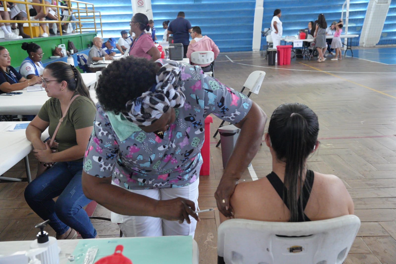 Salud reportó 30% de ausentismo en primer día de jornada de vacunación contra fiebre amarilla